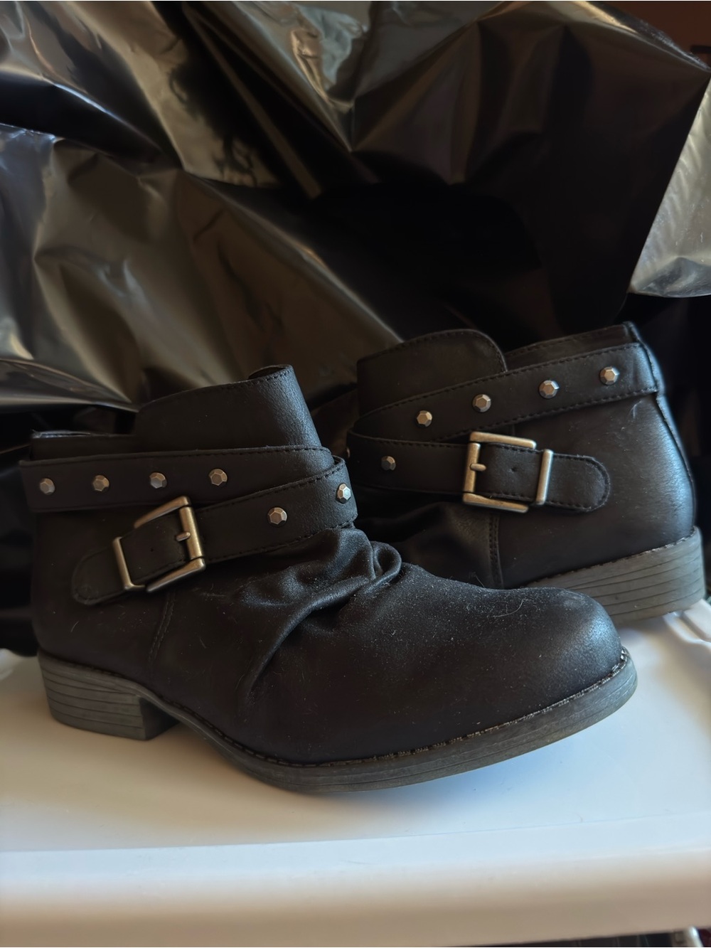 White Mountain Black Studded Chukka Boots - Picture 3 of 5